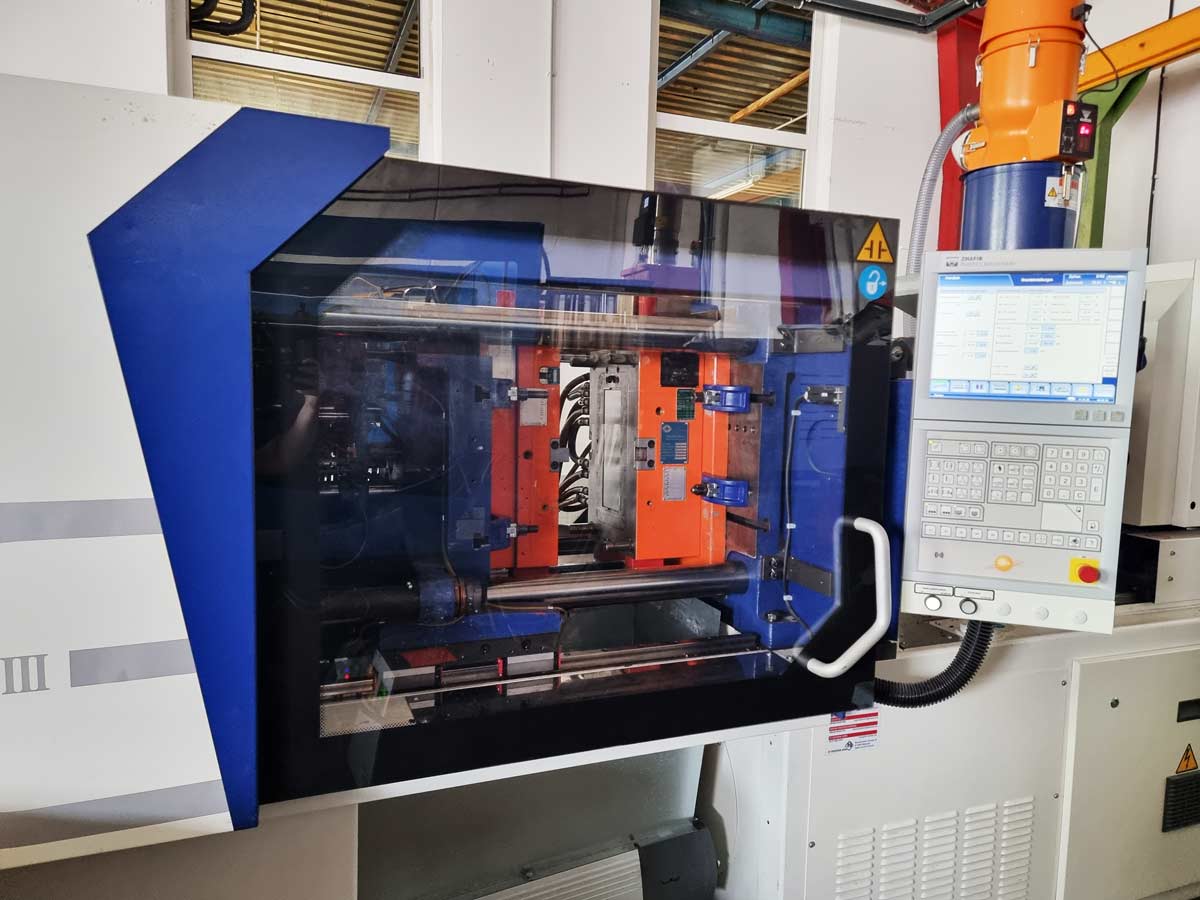 Maschine ZURBRÜGG PLASTECH